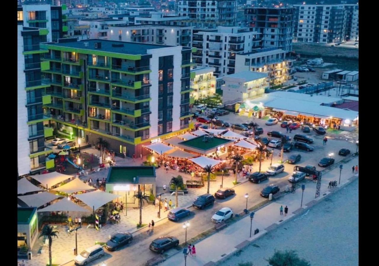 Eka Studio - Pool & Spa Beach Resort Năvodari Exterior foto